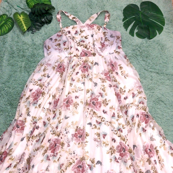 SOLD Torrid Plus Size Ethereal Maxi Princess Smocked Floral Dress Size 22 - Picture 3 of 17